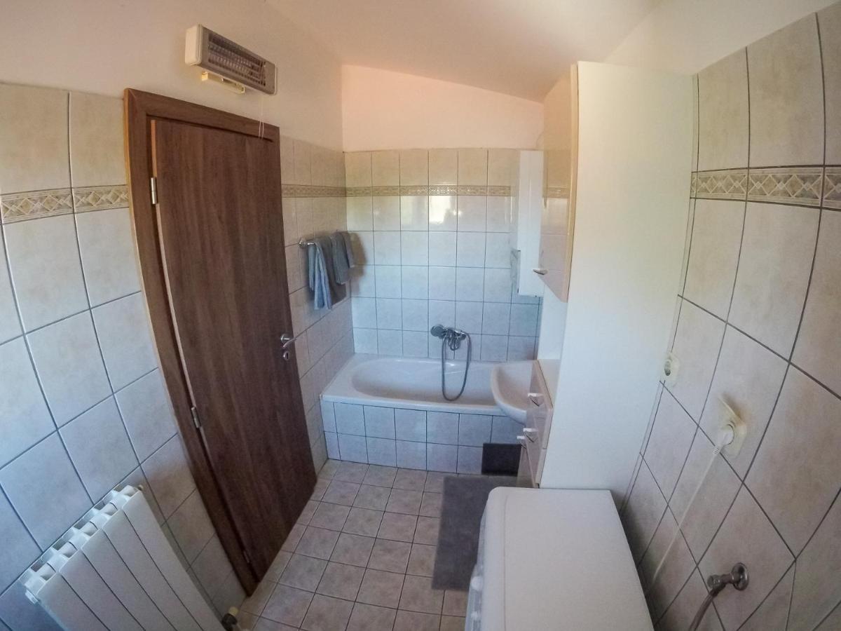Apartment Maja Medulin Exteriör bild